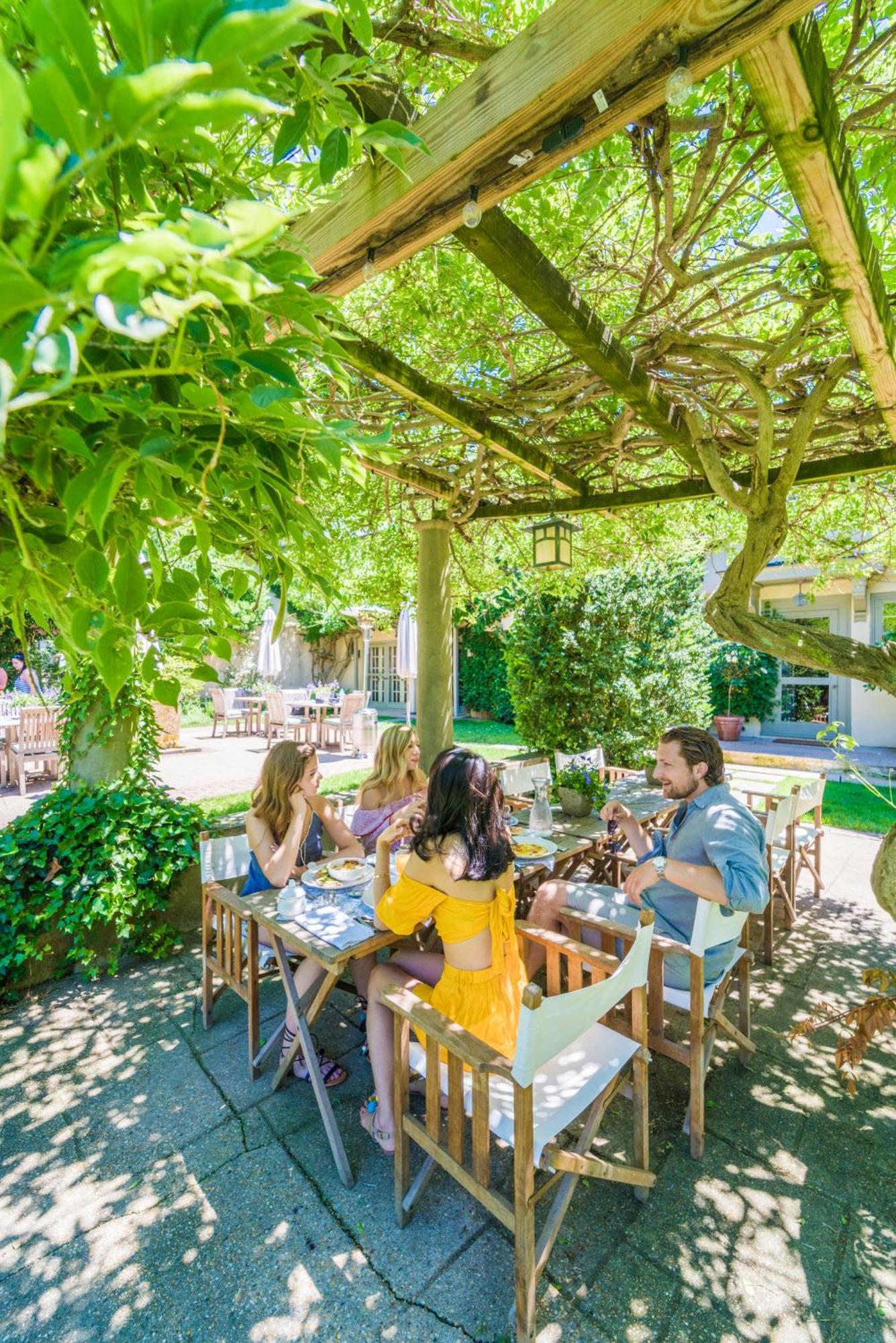 The Baker House 1650 Bed & Breakfast อีสต์แฮมพ์ตัน ภายนอก รูปภาพ
