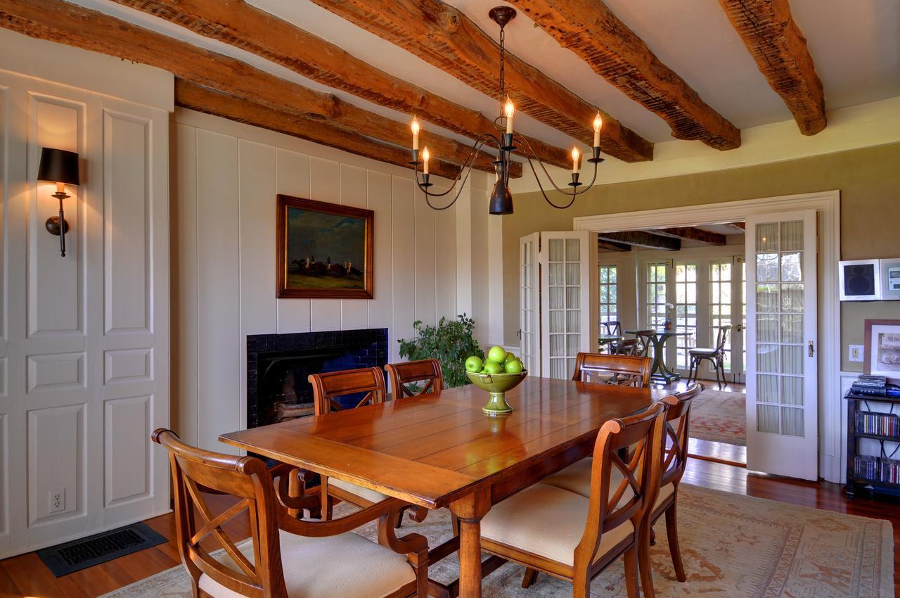 The Baker House 1650 Bed & Breakfast อีสต์แฮมพ์ตัน ภายนอก รูปภาพ